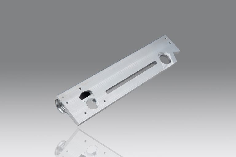 Gas meter bracket